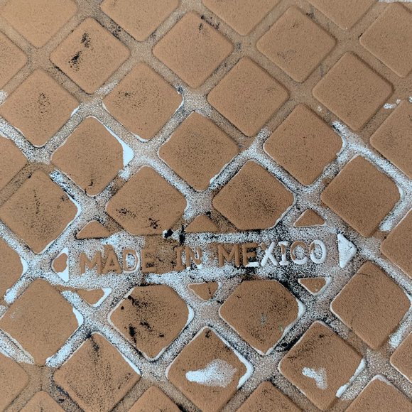 Set of 2 Handpainted Tiles • Playa del Carmen • Mexico - Picture 5 of 13